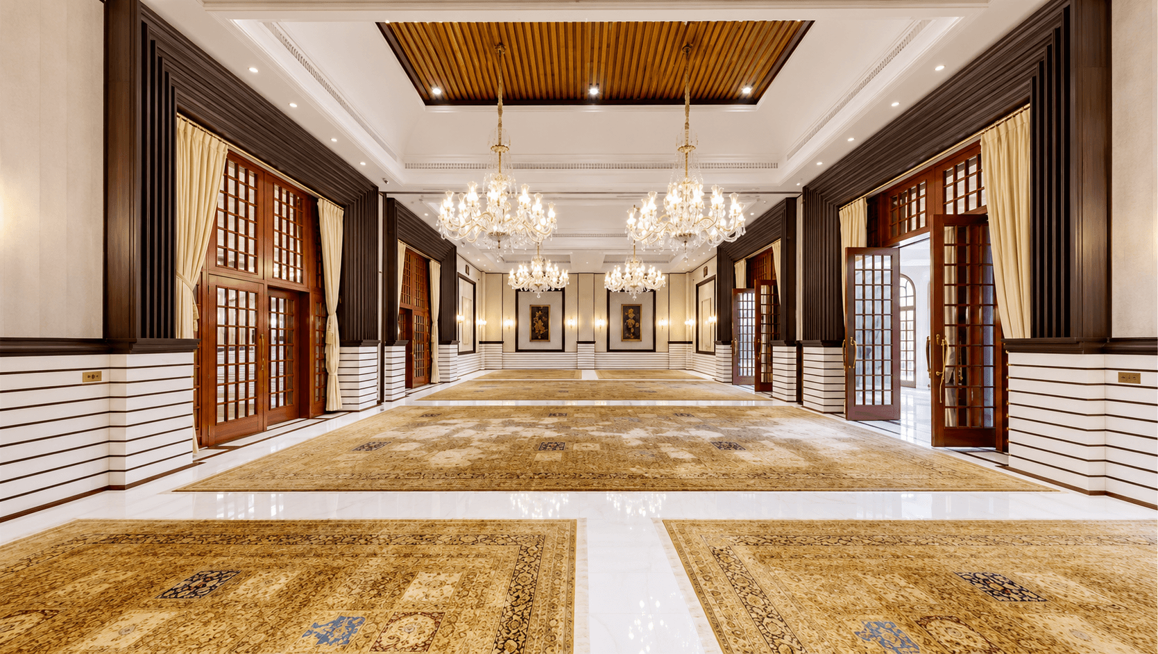 Roshnara & Jahanara Ballrooms at The Oberoi Amarvilas 