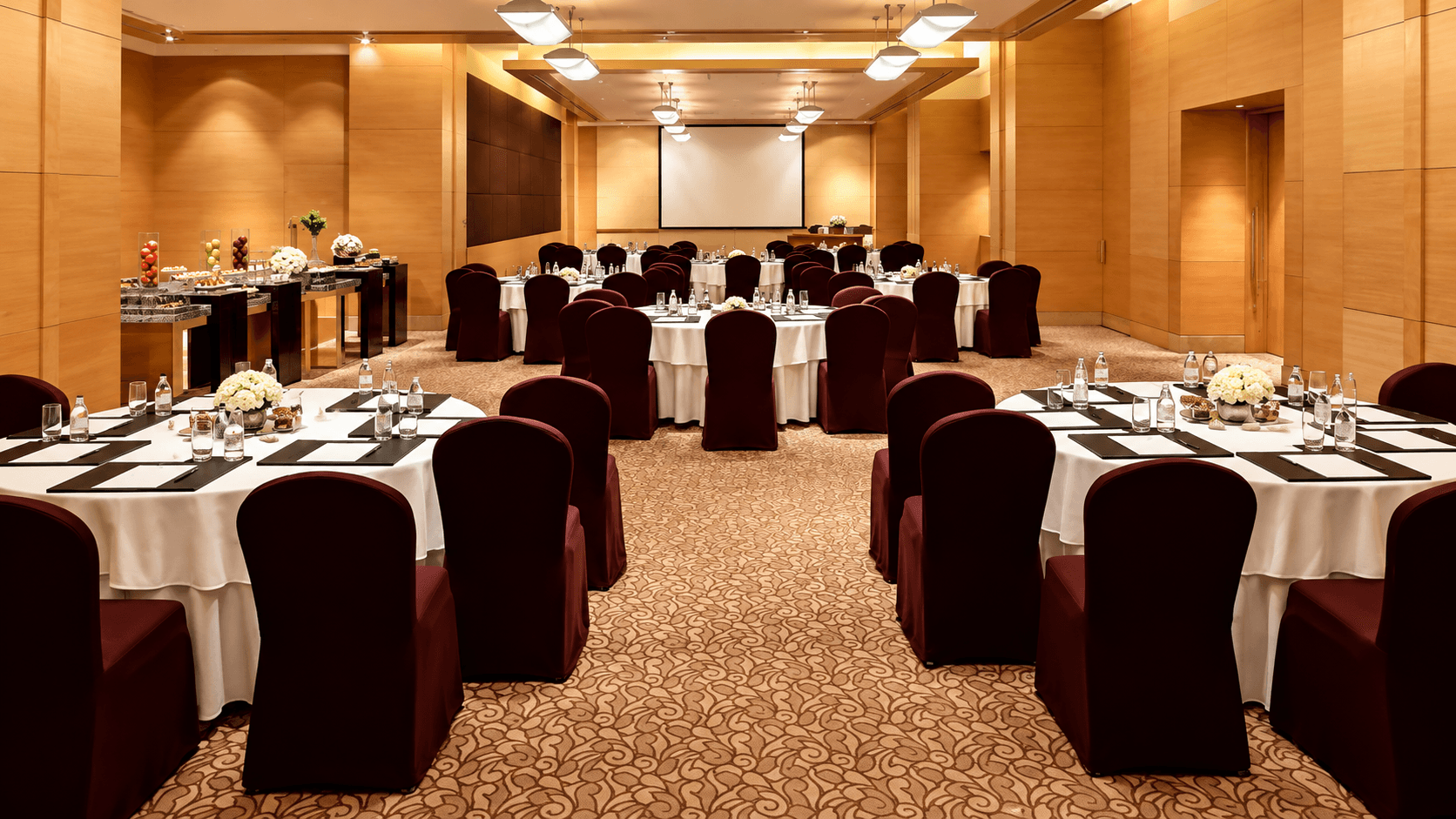 Grand Salon at Grand Hyatt Mumbai Hotel & Residences