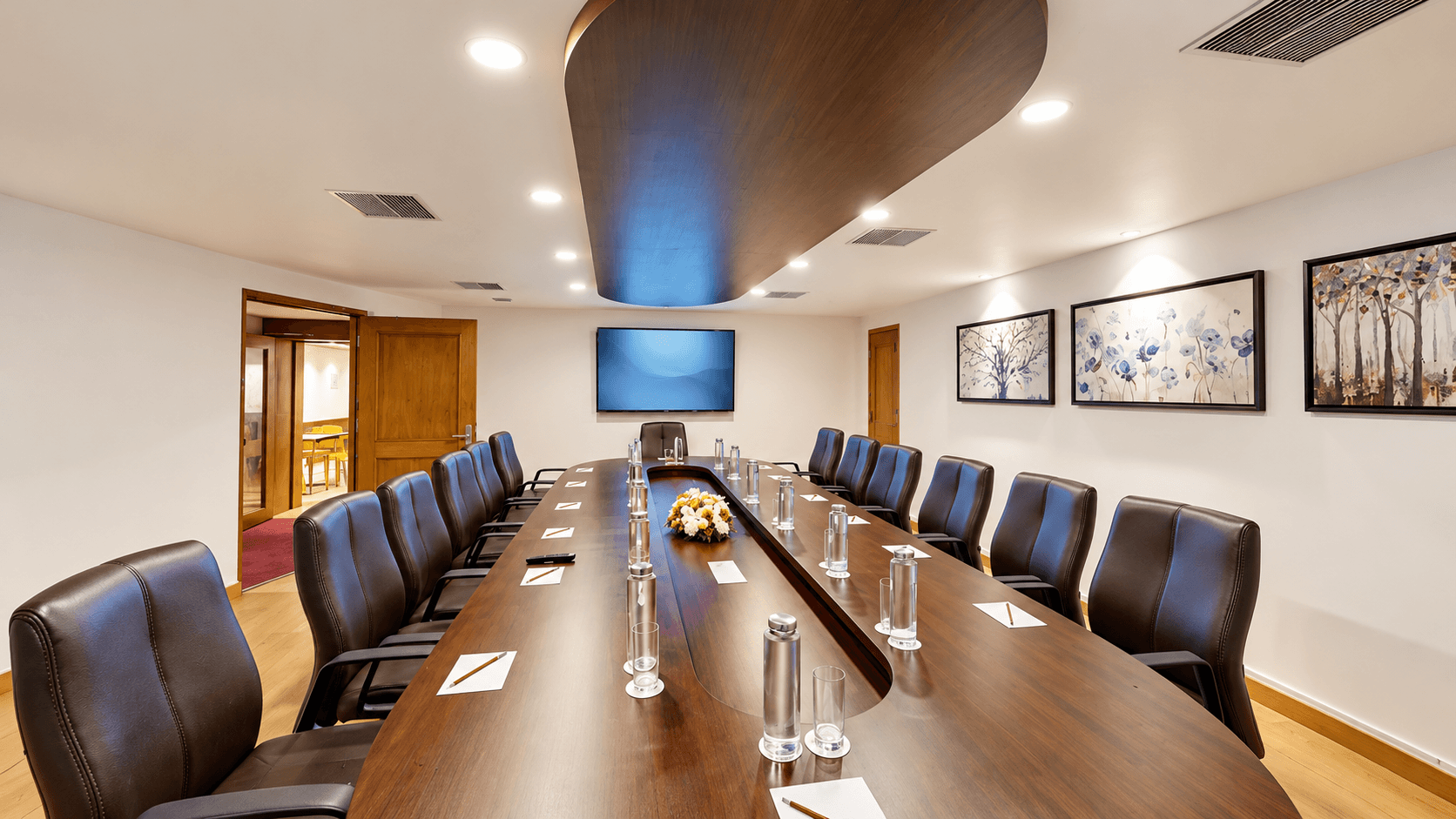 Thekkini (Boardroom) at The Raviz Kadavu