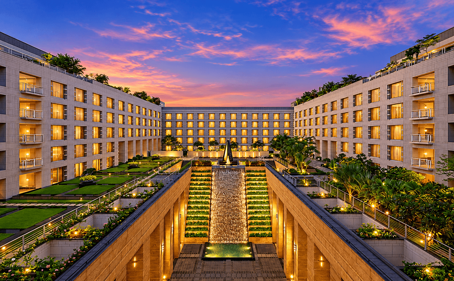 Grand Hyatt Mumbai Hotel & Residences, Santacruz East
