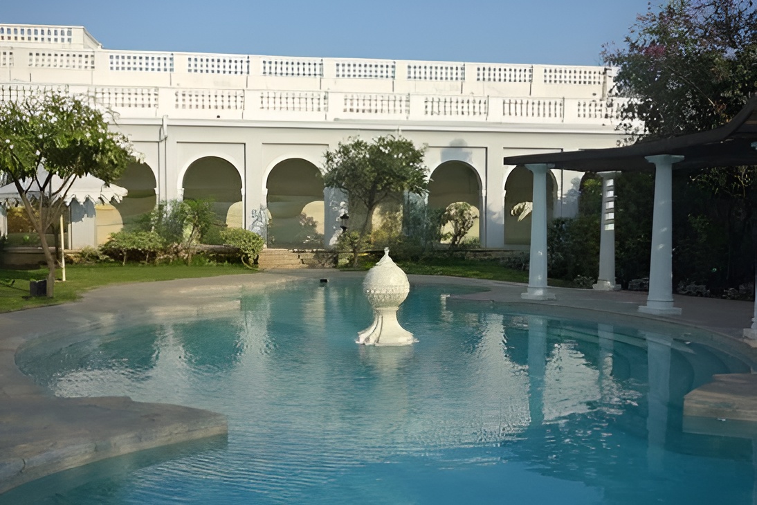 Taj Falaknuma Palace 3