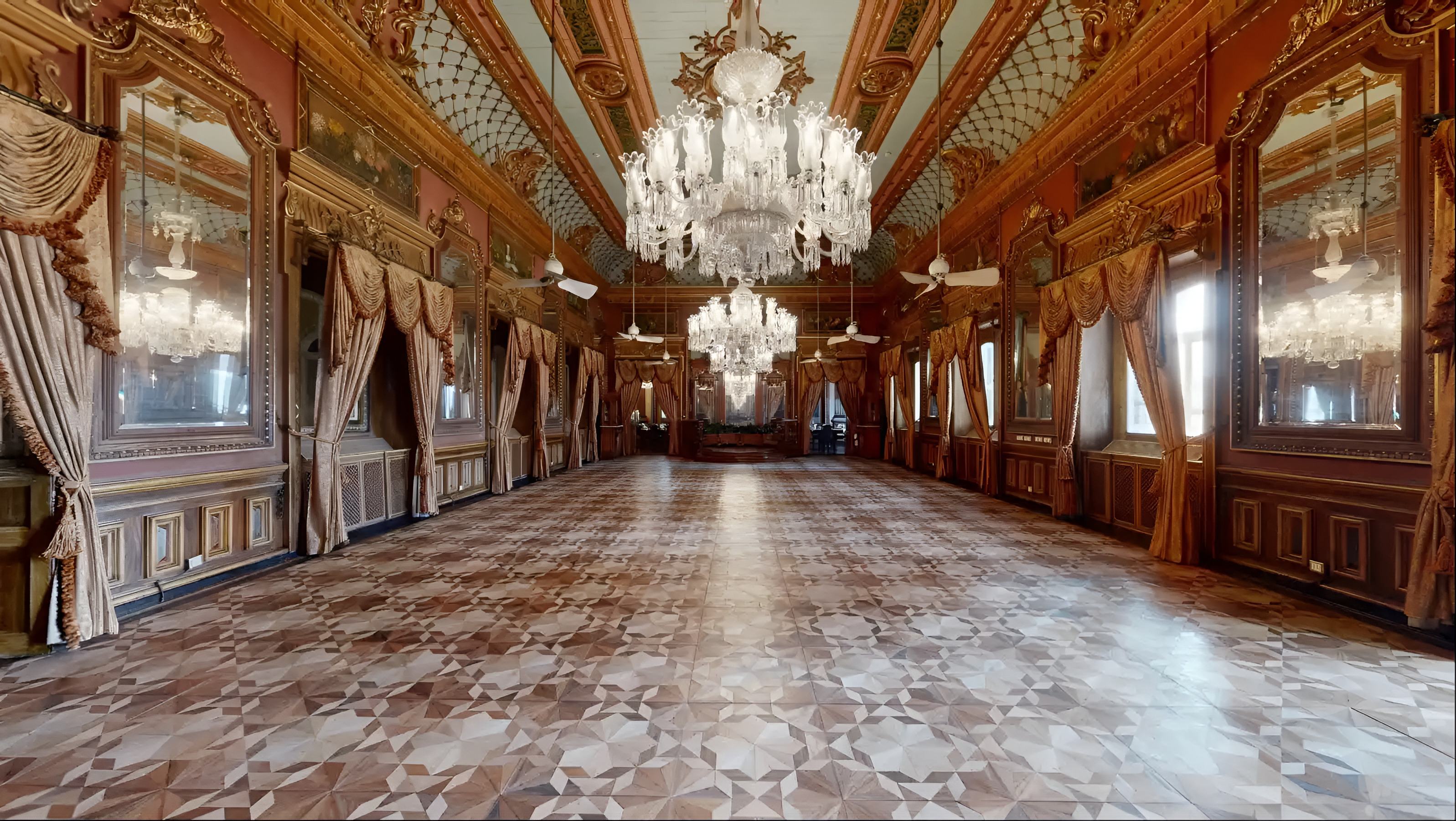 Taj Falaknuma Palace 6