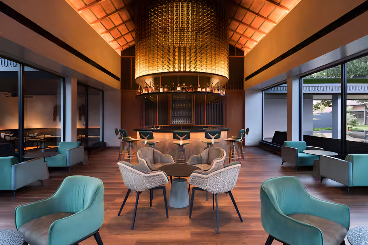 Hilton Hyderabad Genome Valley Resort & Spa 4